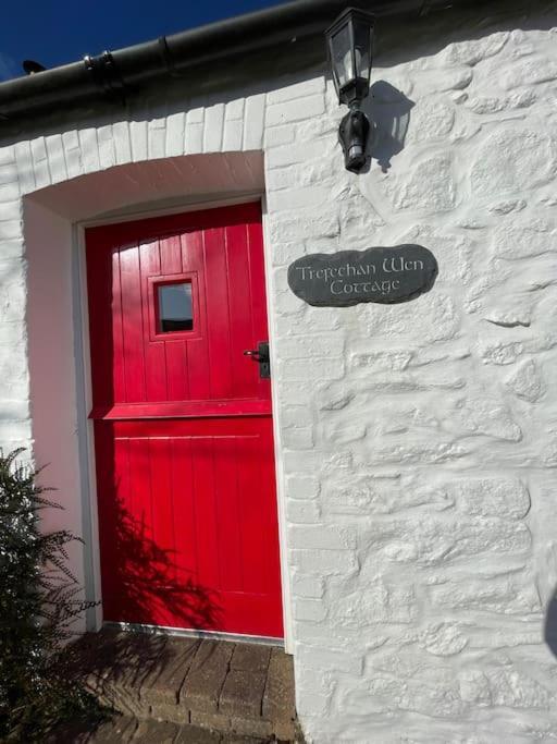 The Dairy @ Trefechan Wen Goodwick Esterno foto