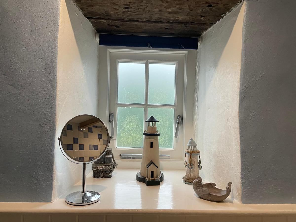 The Dairy @ Trefechan Wen Goodwick Esterno foto
